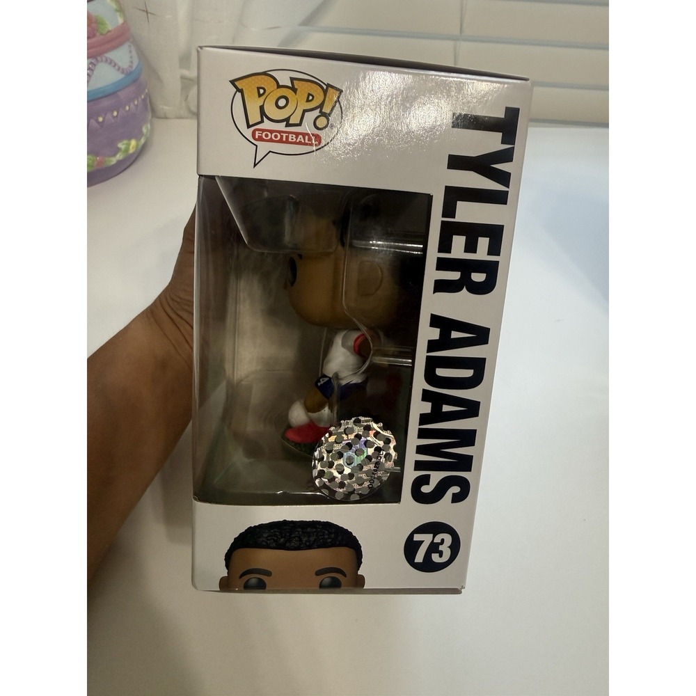 Funko Pop! Football World Cup 2026 USA Tyler Adams Vinyl Figure #73 - Picture 2 of 2